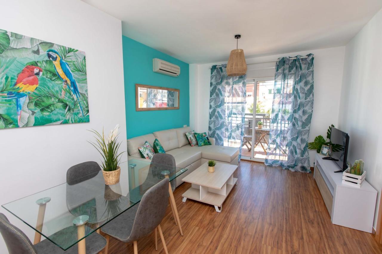 Holidays By The Sea Apartments Malaga Ngoại thất bức ảnh