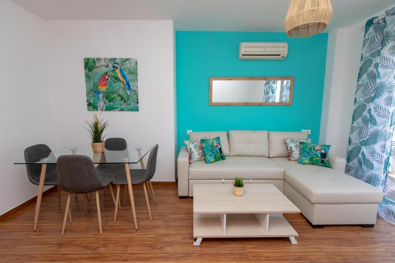 Holidays By The Sea Apartments Malaga Ngoại thất bức ảnh
