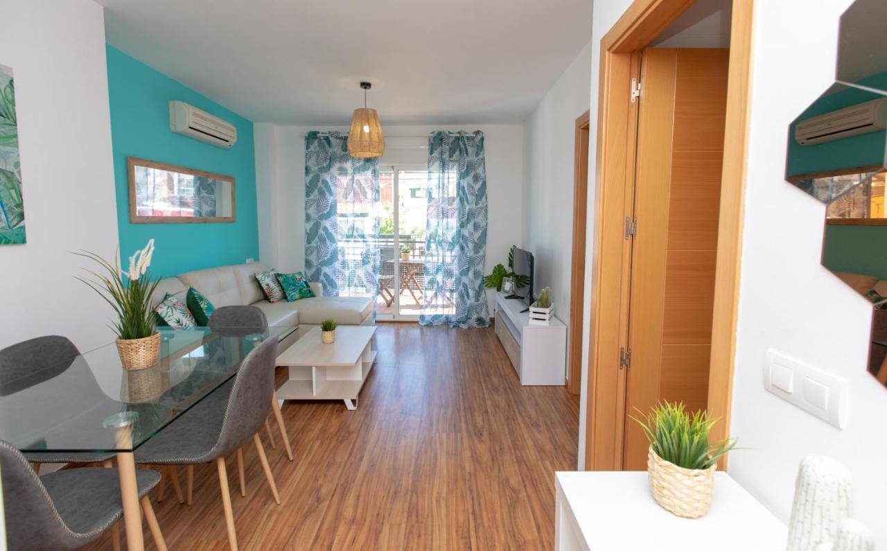 Holidays By The Sea Apartments Malaga Ngoại thất bức ảnh