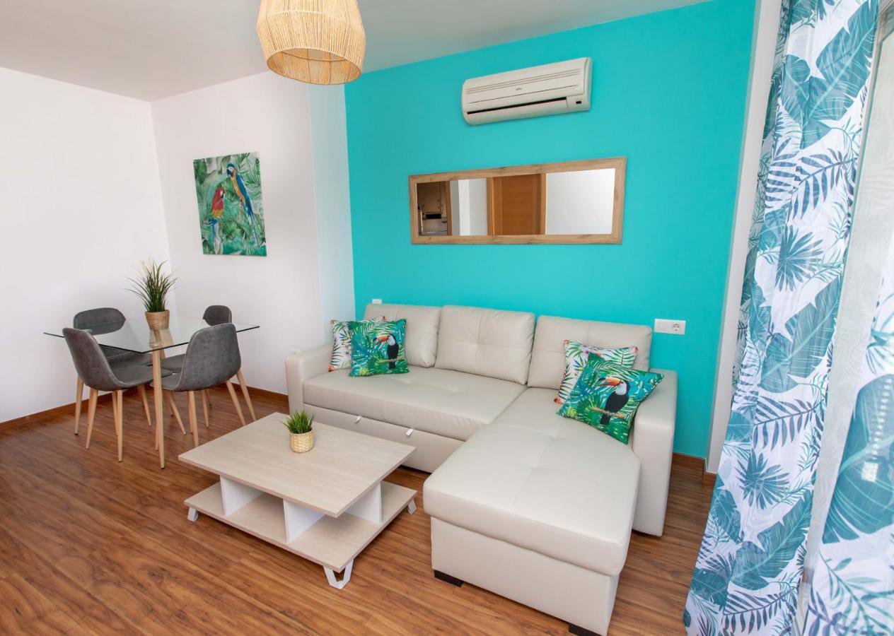 Holidays By The Sea Apartments Malaga Ngoại thất bức ảnh